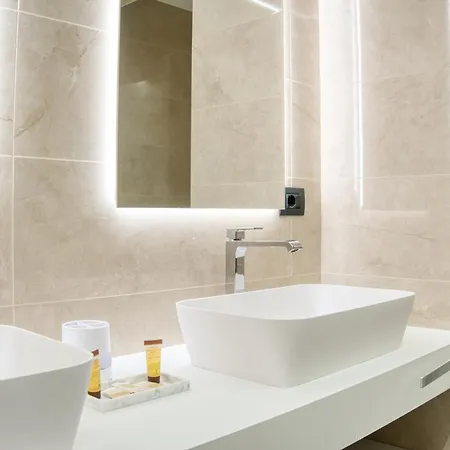 Apartment Duomo Lux - Elite In The Heart Of Milan